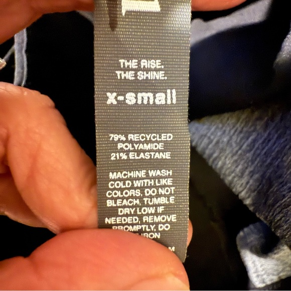 NWT Vuori Miles Ankle Crop Black Trouser Pants Travel Lightweight Packable XS - Picture 12 of 12